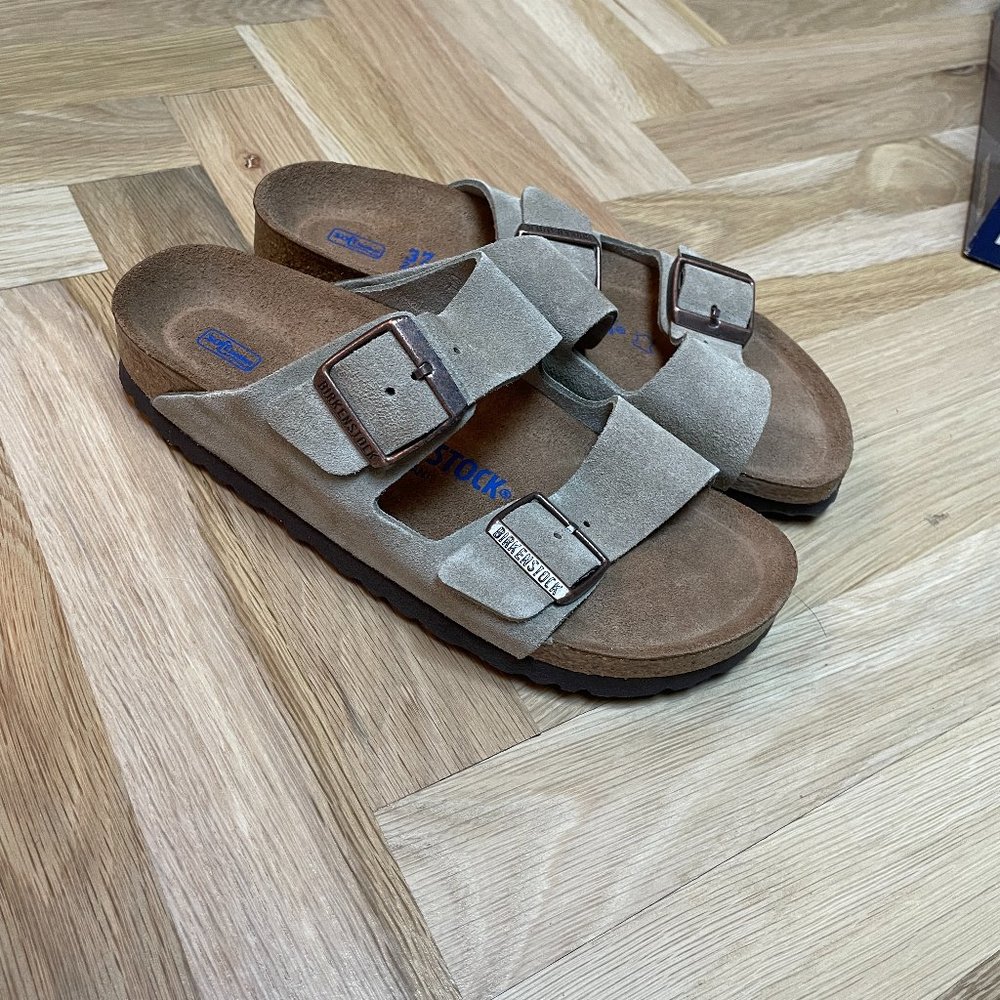 NIB Birkenstock Arizona Soft Slide Sandal (37)